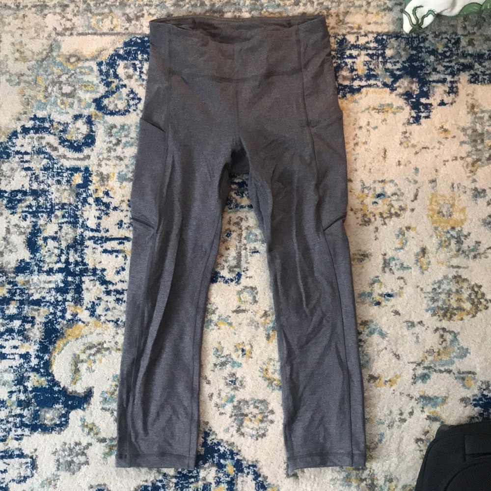 Lululemon Speed Up Crop 21”